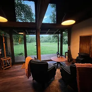 Lynbrook Haybarn, Hot Tub And Outdoor Kitchen, New Forest Ringwood